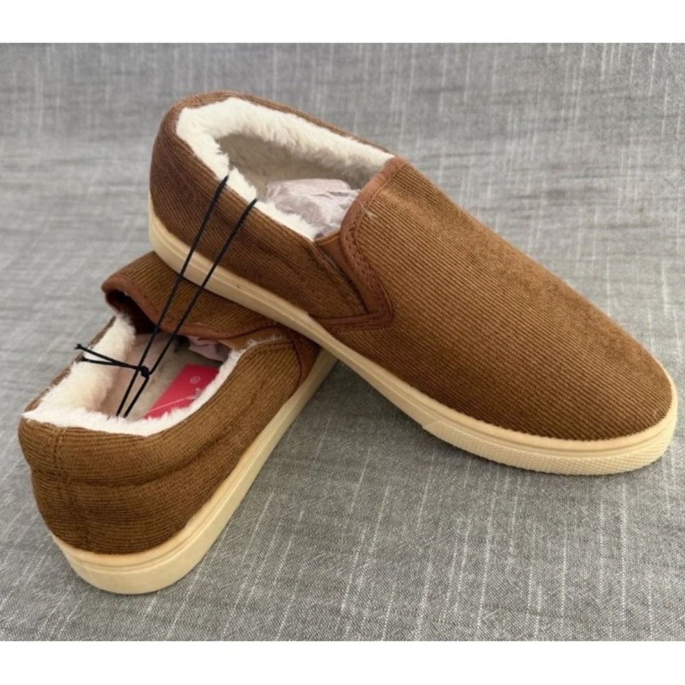 Josiny Womens Brown Corduroy Slip On Sneakers Faux Fur Lined Shoes Size 8 NEW